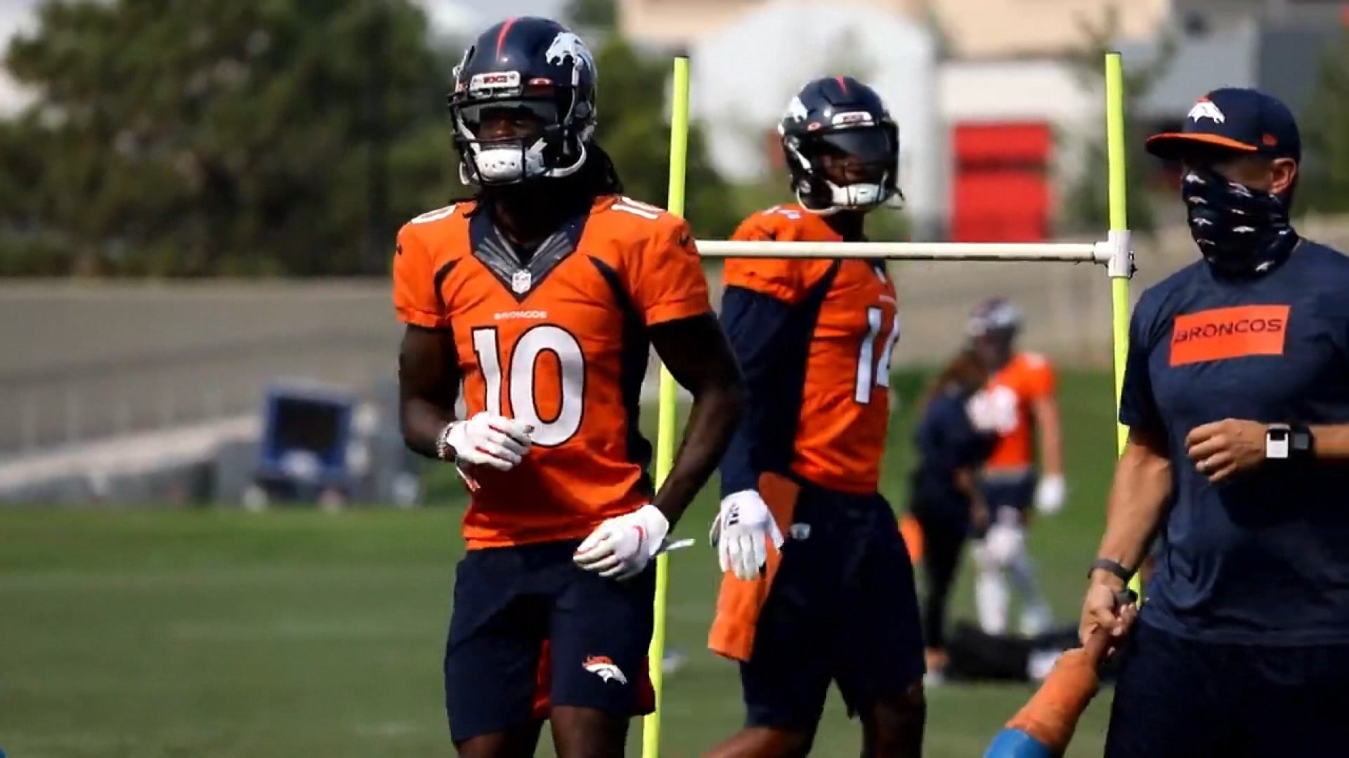 Broncos WR Jerry Jeudy Arrested on Charge of Criminal Tampering