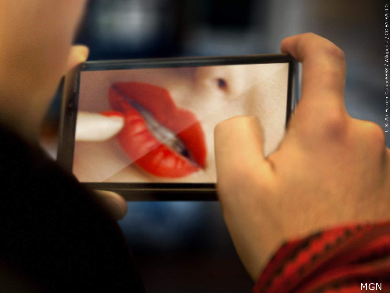 Bill Would Require Manufacturers To Enable Porn Filters On Phones ...