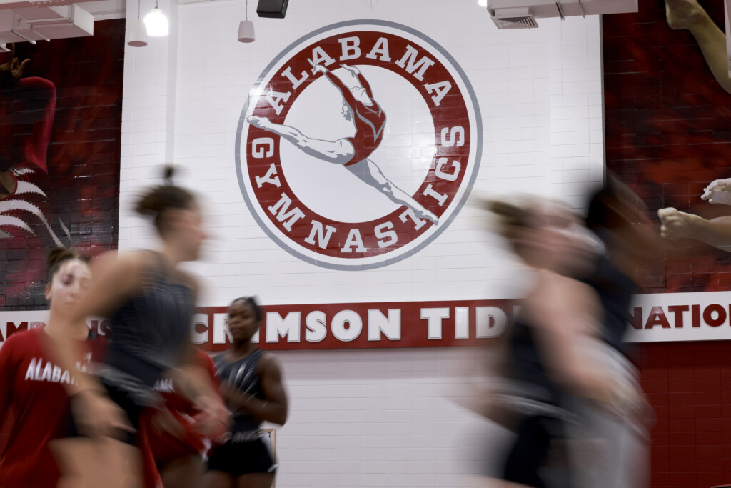 Alabama baseball commit signs MLB contract - WVUA 23