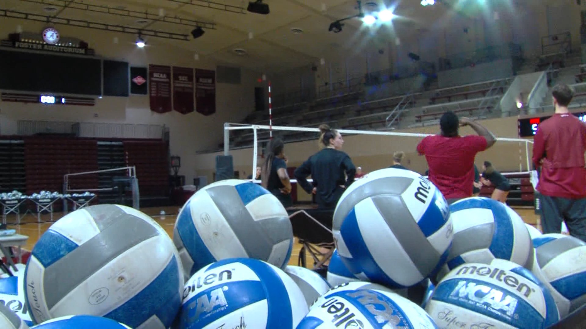 ALABAMA VOLLEYBALL WINS ITS FIRST SPRING MATCH - WVUA 23