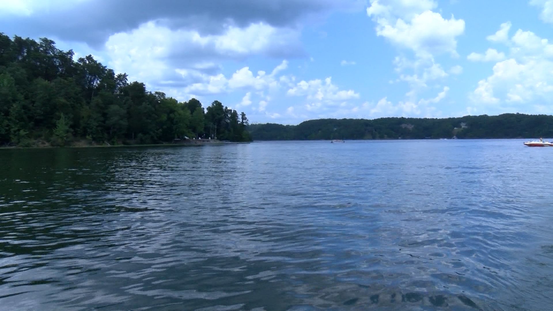Parks bests boater field, crowded lake at Pickwick - Alabama