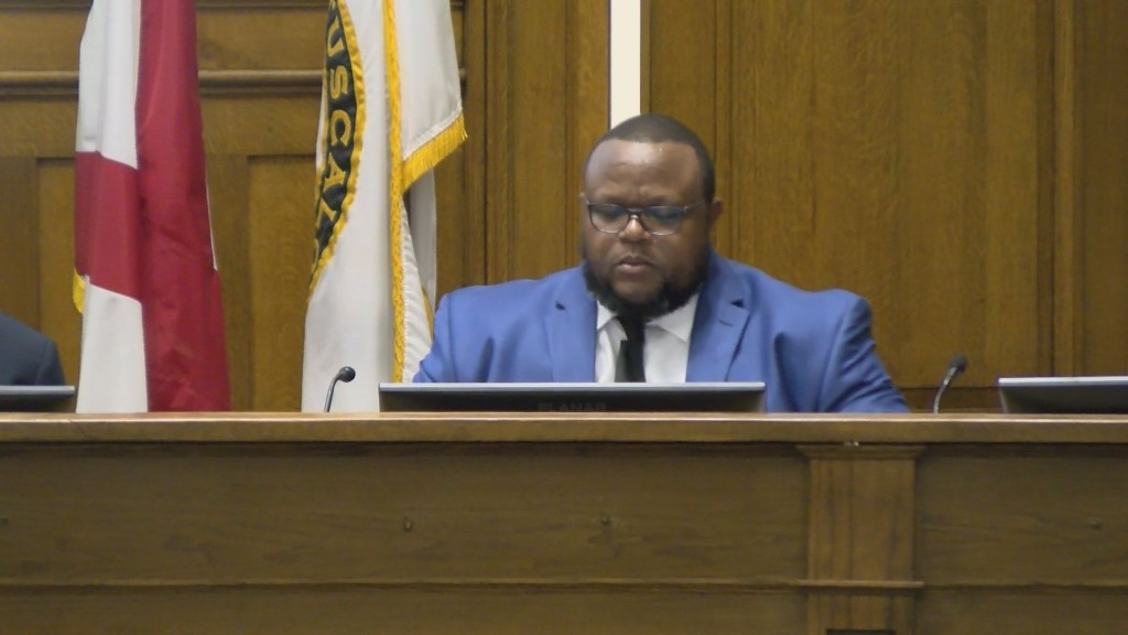 Cassius Lanier sworn in as District 7 Tuscaloosa City Council Member ...