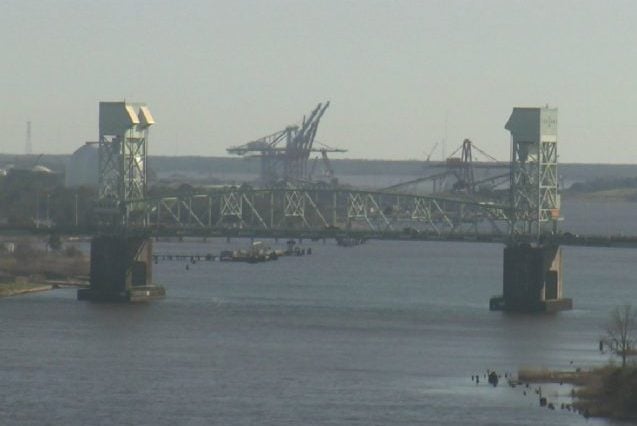 lane-closures-start-monday-on-cape-fear-memorial-bridge-wwaytv3