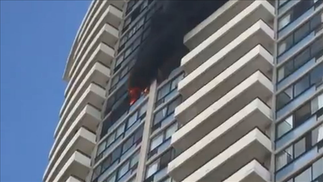 Apartment building fire in Honolulu