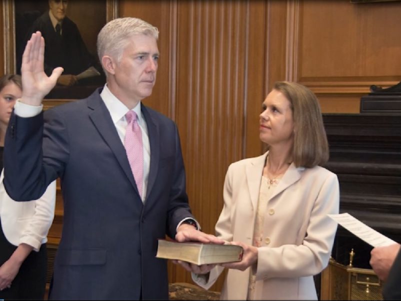 The Latest Neil Gorsuch Sworn In As Supreme Court Justice Wwaytv3