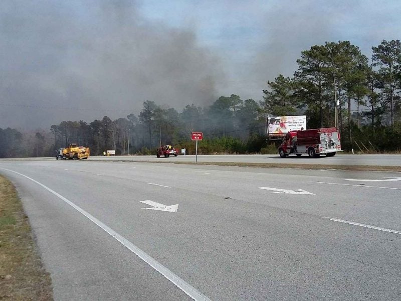 Onslow County Fire Contained Evacuation Lifted In Sneads Ferry Wwaytv3