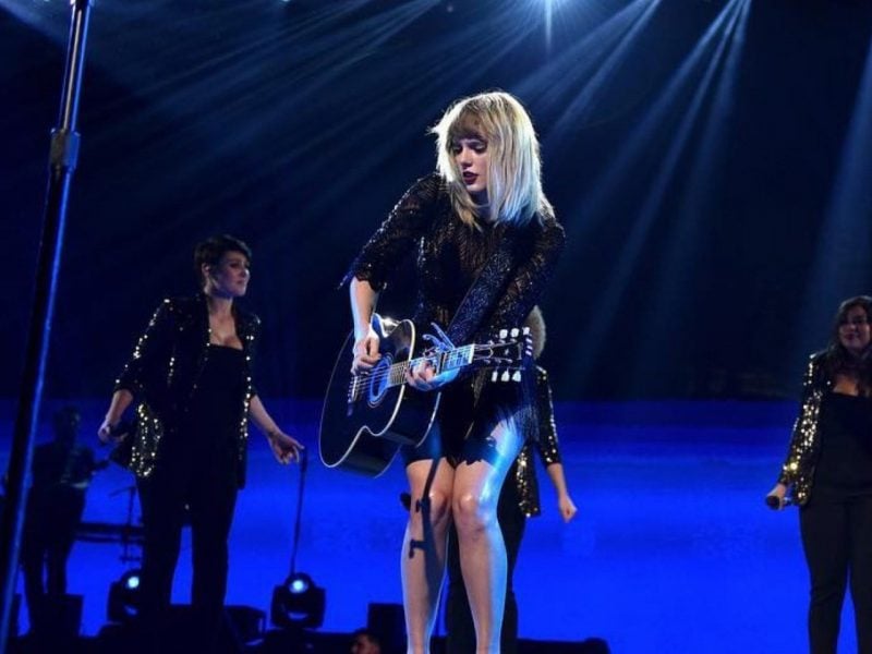 Taylor Swift ticket sales cancelled after Ticketmaster overwhelmed