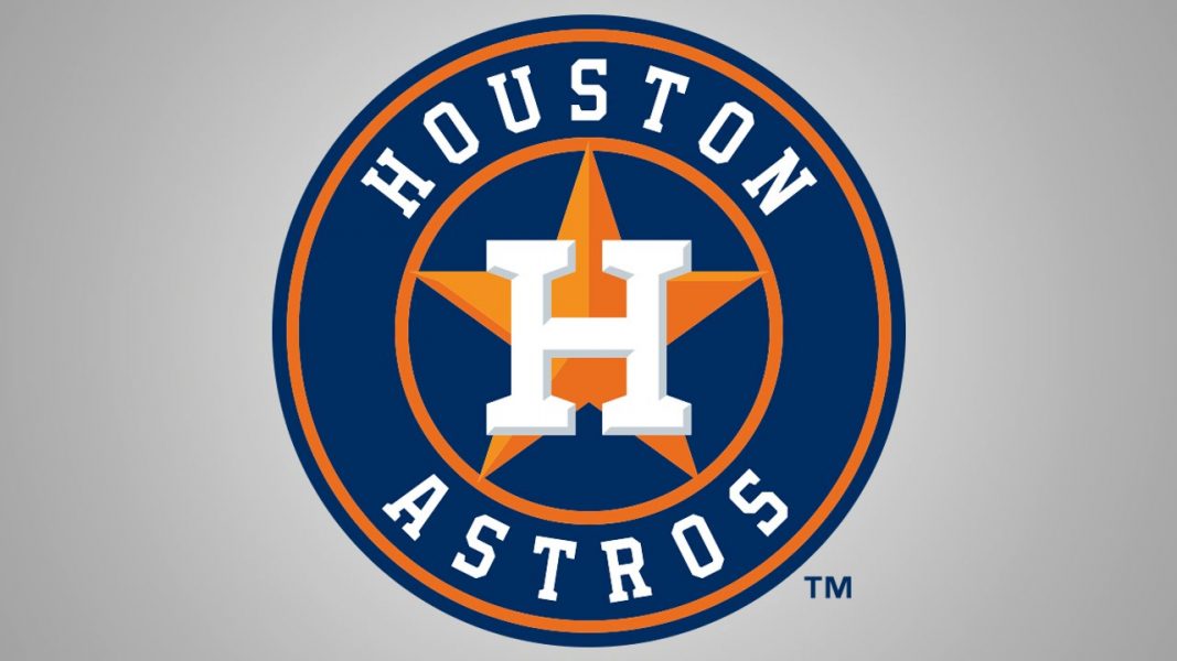 Houston, we have a problem: Surreal storm clouds interrupt Astros