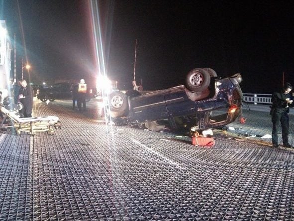 Police investigate after crash on Wrightsville Beach Drawbridge