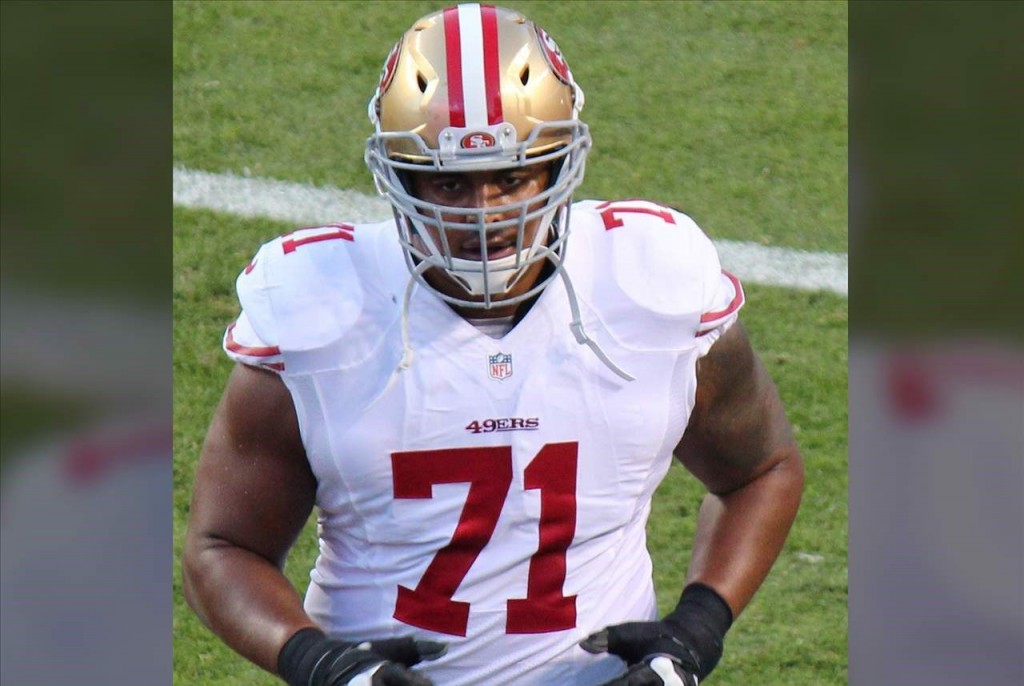 Jonathan Martin playing for the San Francisco 49ers in 2014. (Photo: Jeffrey Beall / CC BY 3.0)