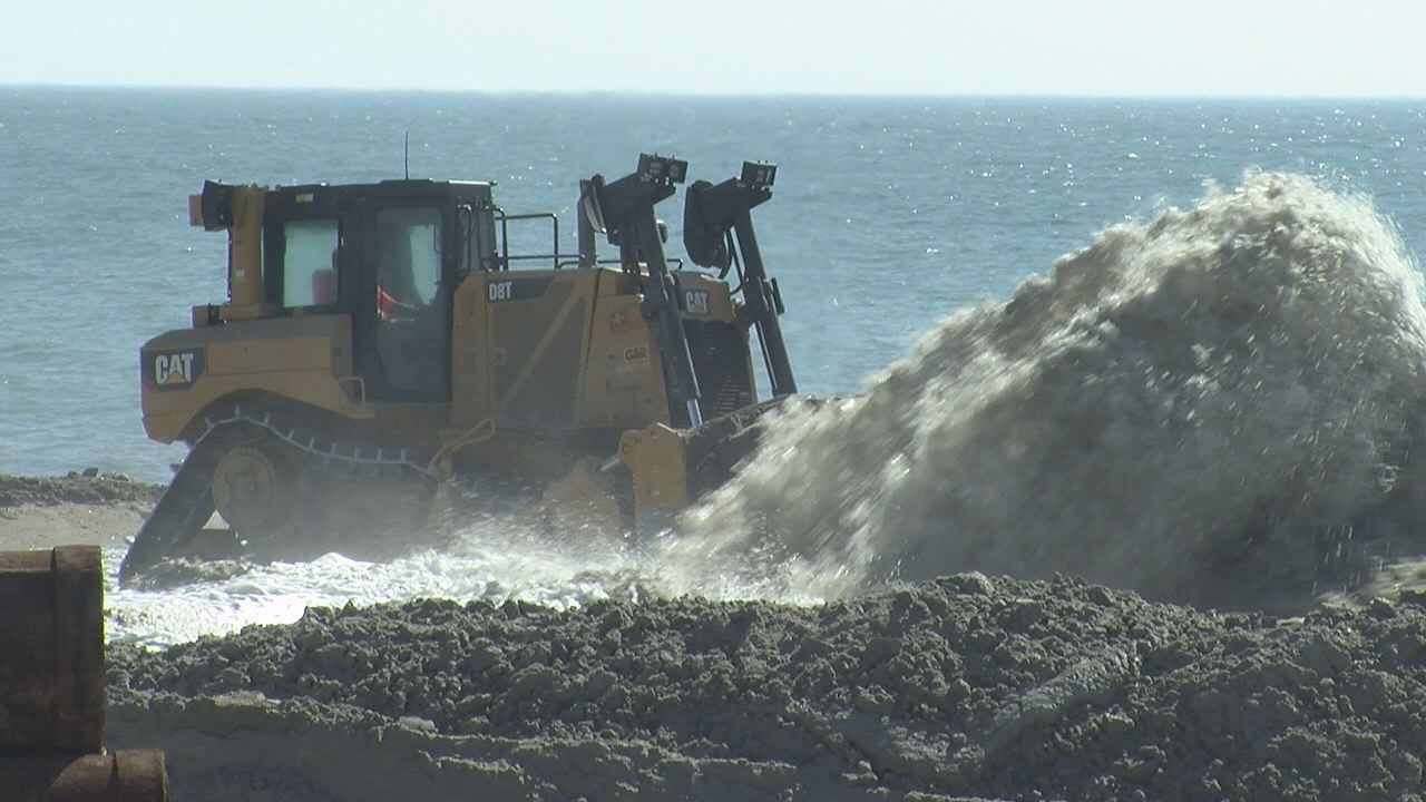 Wrightsville Beach renourishment project underway WWAYTV3