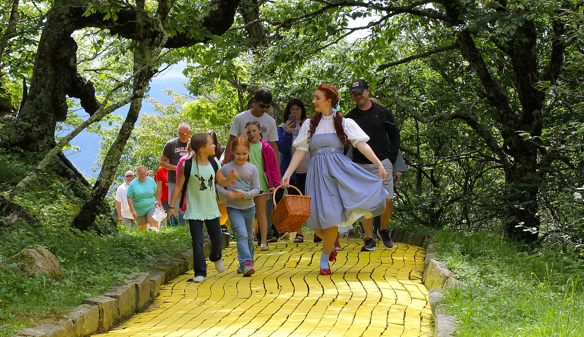 North Carolina 'Land of Oz' theme park reopening for summer tours WWAYTV3
