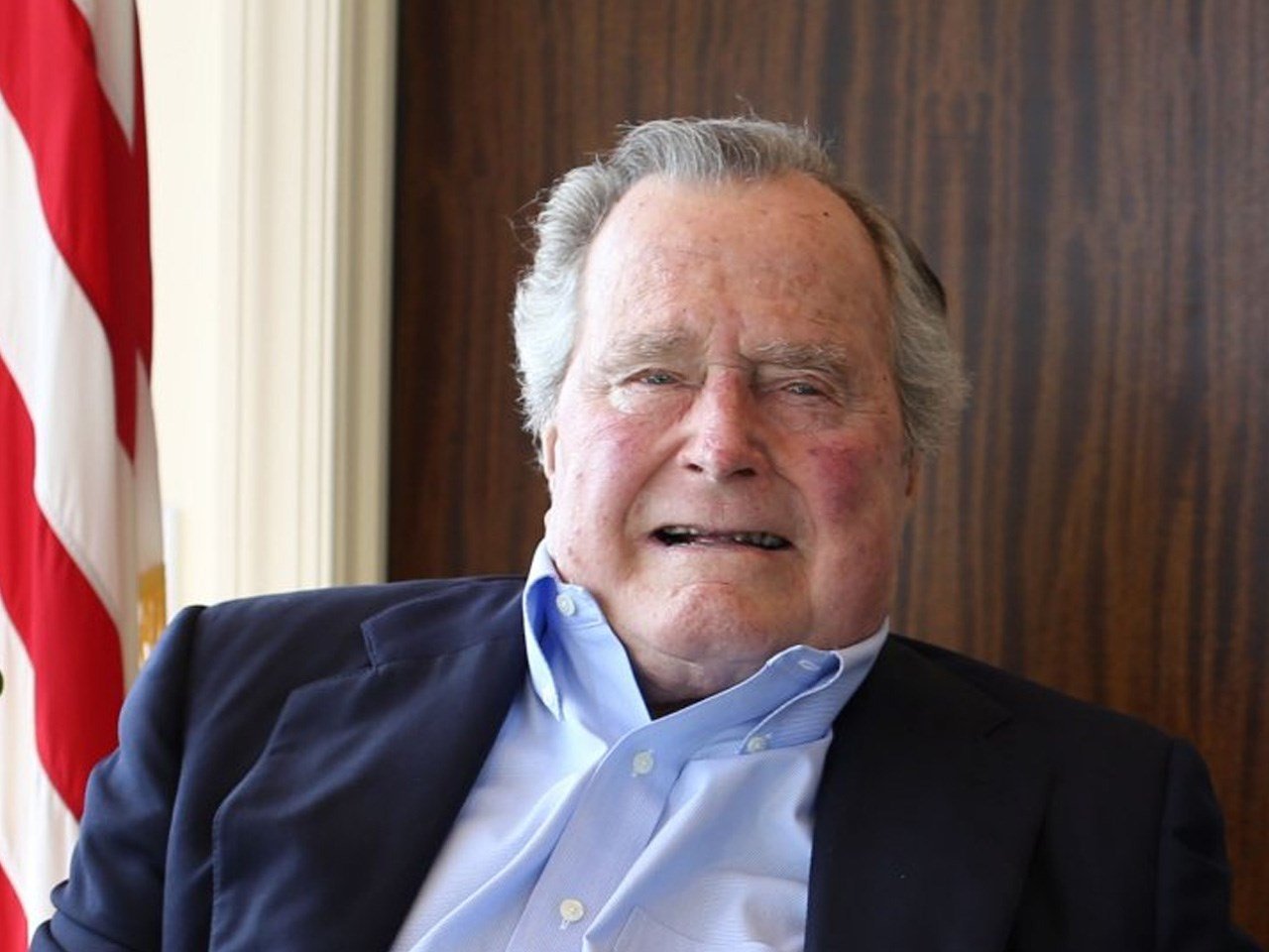 george hw bush biography