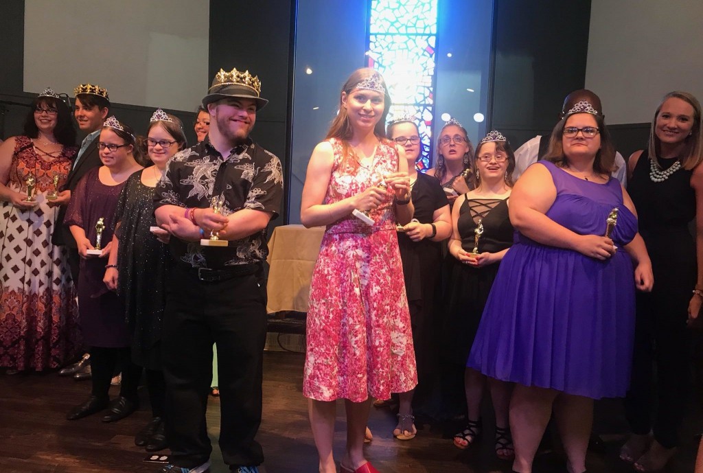 All participants were given a crown for their performances in the pageant.
