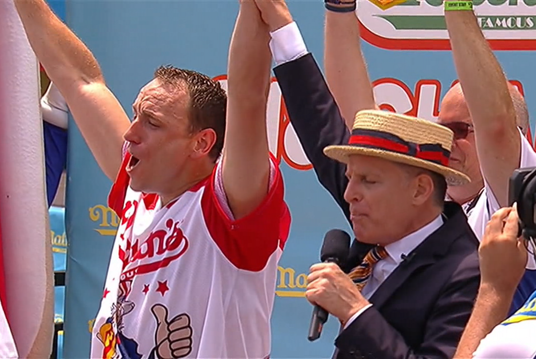 Joey Chestnut Wins Hot-dog-eating Contest, Downing 62 Hot Dogs And Buns ...