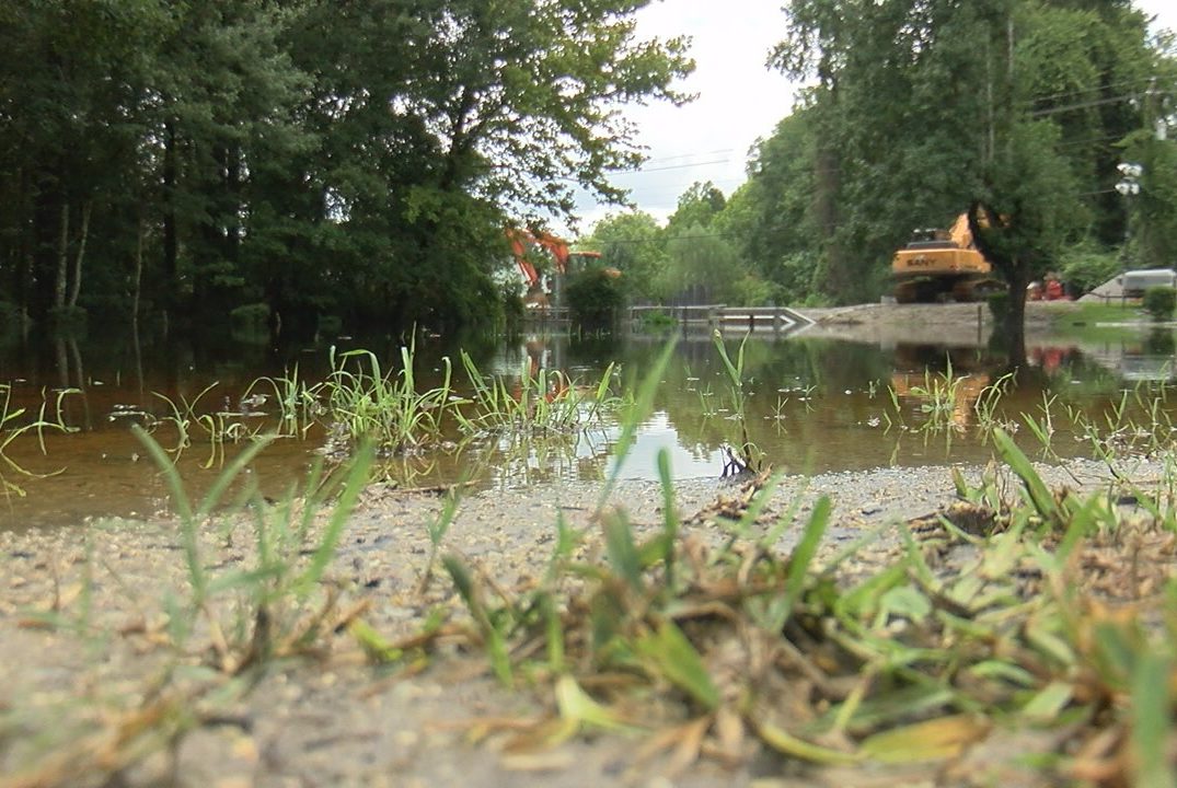 Sick of flooding, Castle Hayne man asks state for help WWAYTV3