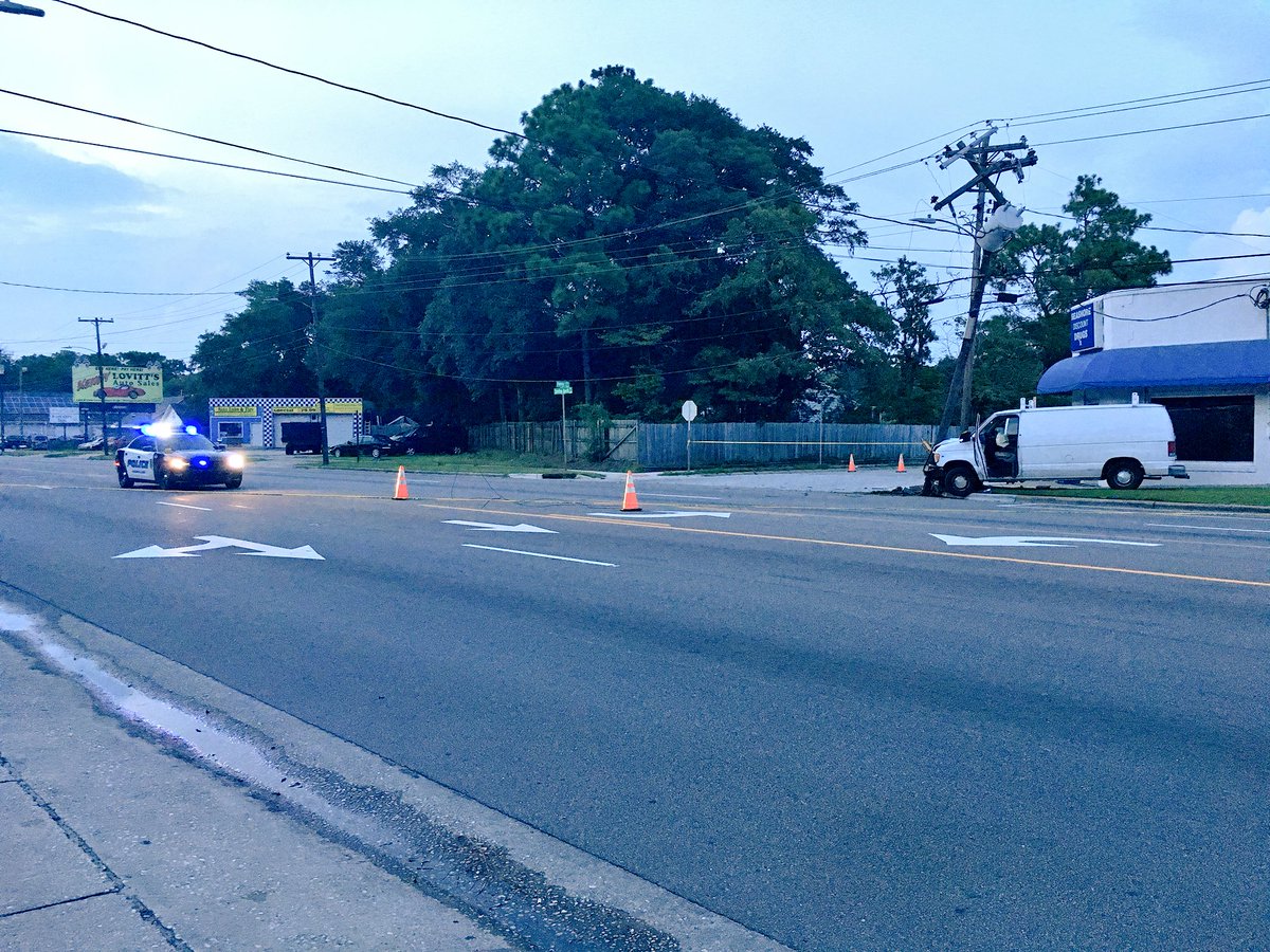 Van crashes into pole along Carolina Beach Road, power out in area ...