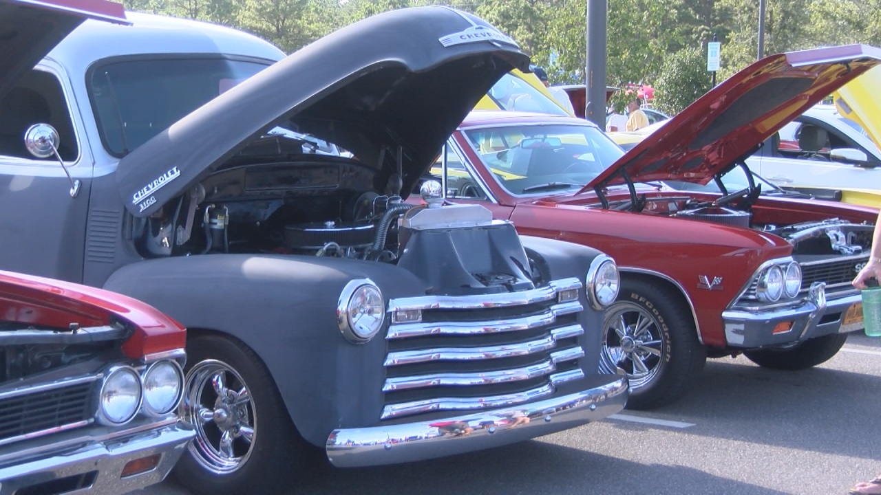 More than 200 cars at 15th annual Leland Under the Lights Car Show