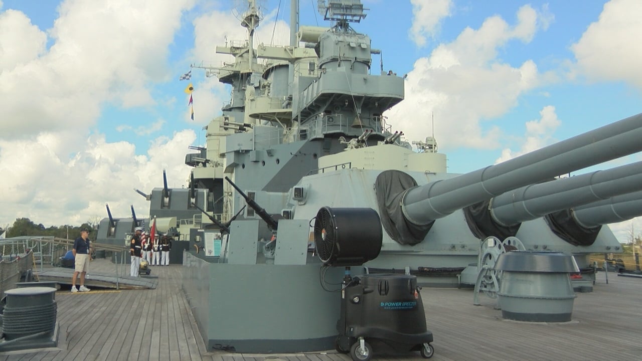 Vietnam War Veterans Honor The Fallen At Battleship Service - Wwaytv3