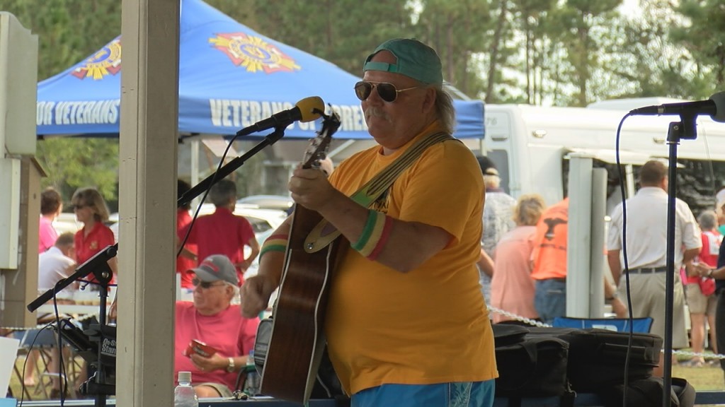 Parrot Party played the concert at Spring Lake Park. (Photo: Kylie Jones/WWAY)