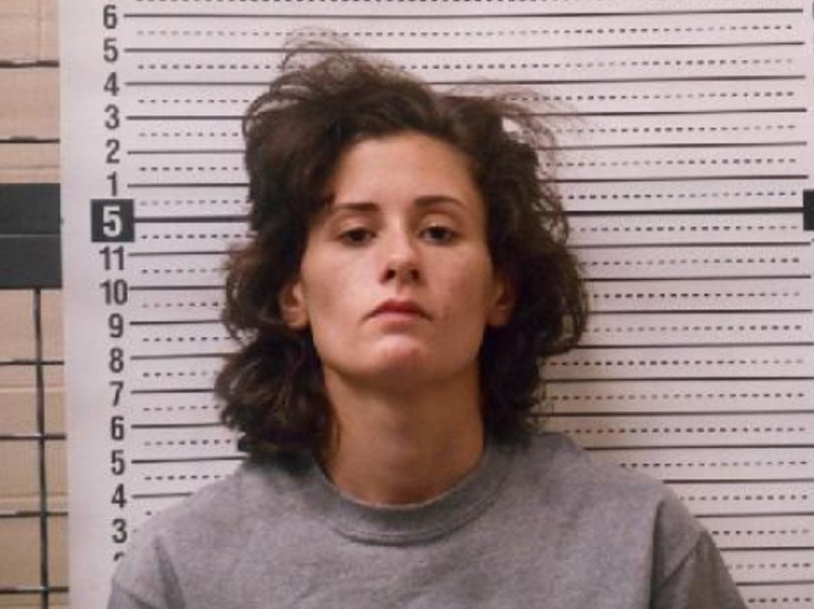 Woman sentenced to life in prison for murder of her mother, who was stabbed nearly 100 times - Vimarsana News