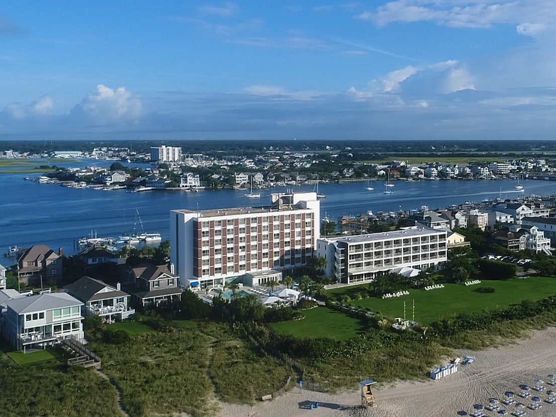 Wrightsville Beach's 'Blockade Runner' has new owners after nearly 60