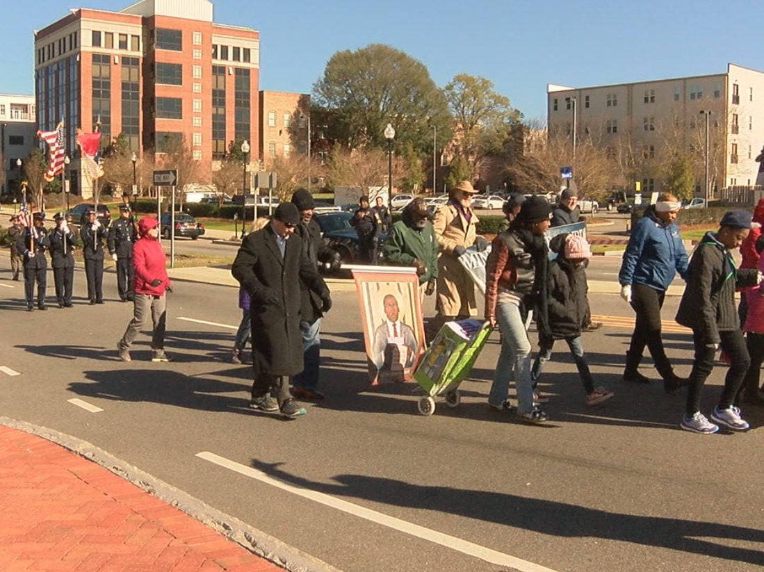 Wilmington honors Martin Luther King Jr. with parade downtown - WWAYTV3