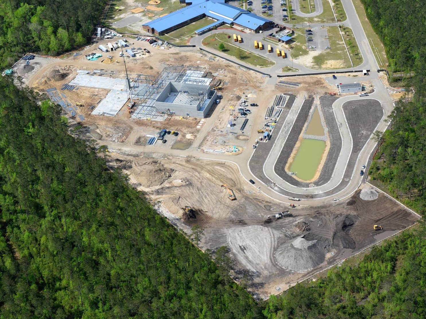 Town Creek Middle School to students in August 2020 WWAYTV3