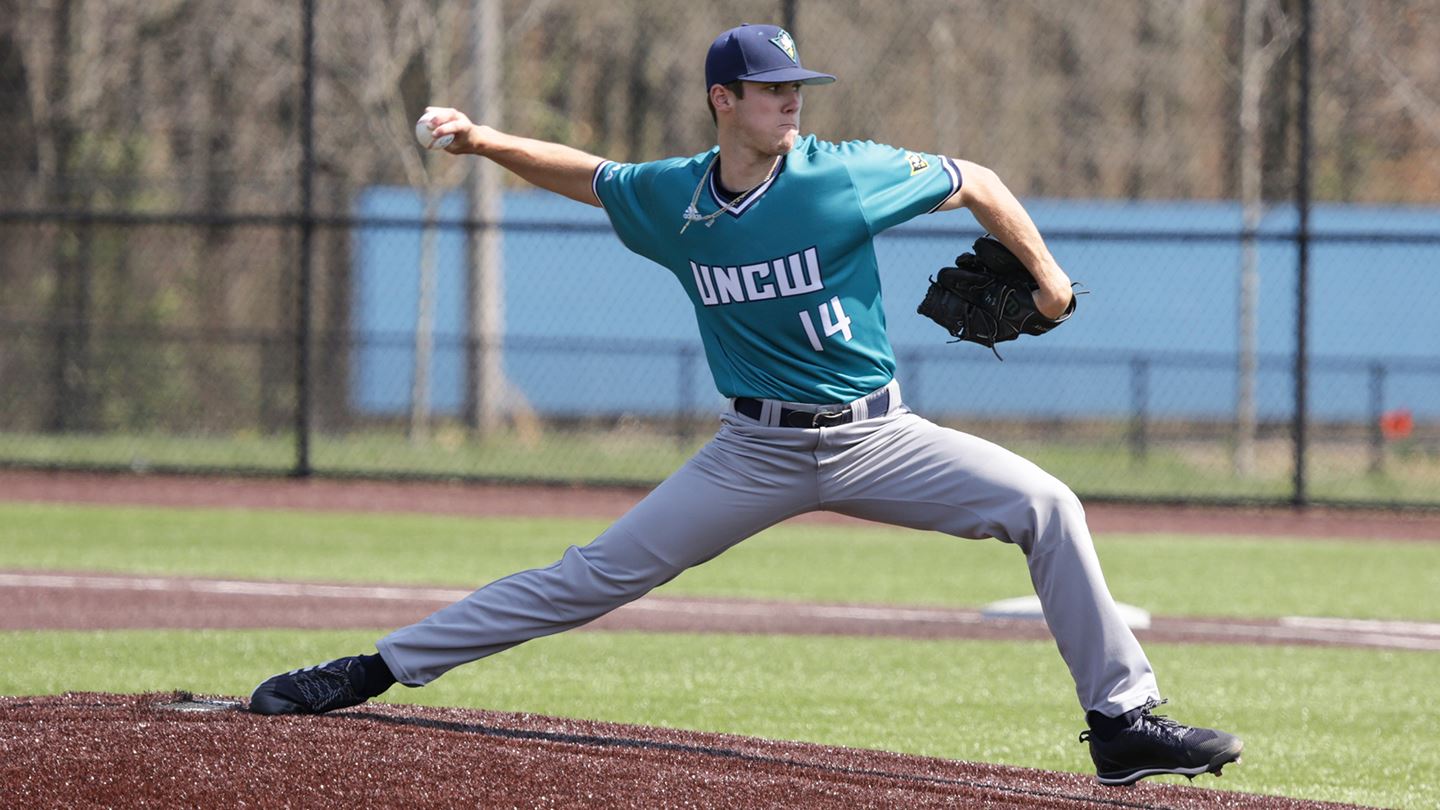 Complete game earns Landen Roupp CAA Pitcher of the Week - WWAYTV3