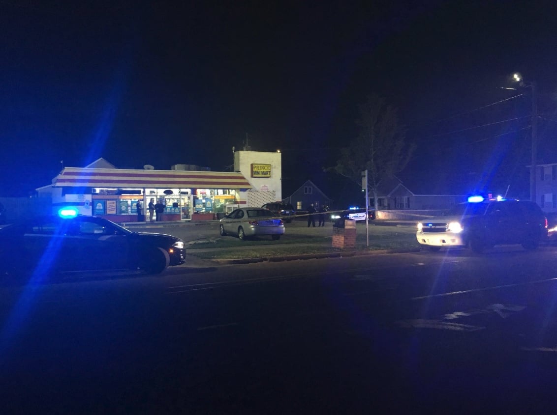 Two men hurt in Wilmington shooting - WWAYTV3