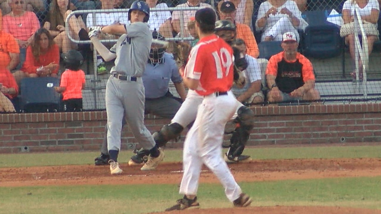 New Hanover baseball standout Hunter Hodges commits to UNCW WWAYTV3