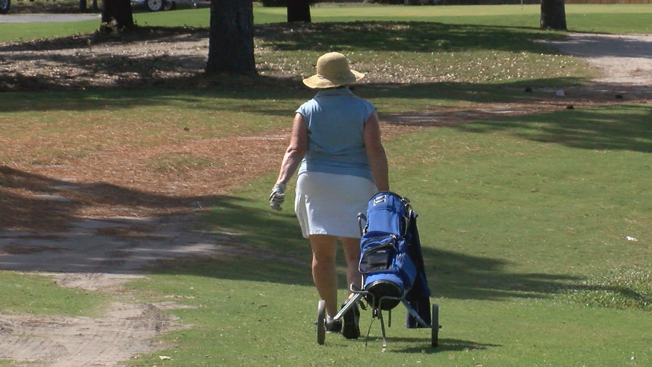 Tanner's TeeOff Tuesday Inland Greens Par 3 Golf Course WWAYTV3