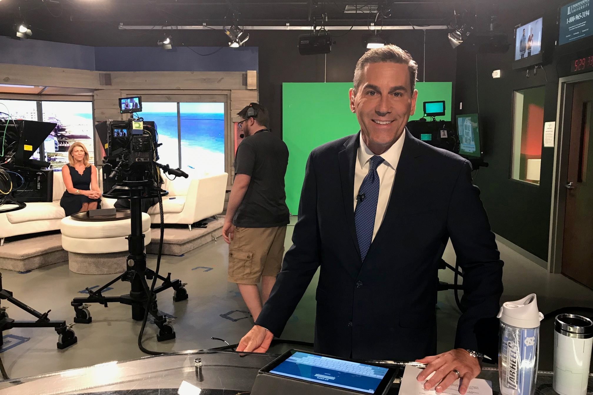 Wway Reporters Randy Aldridge returns to anchor desk after beating cancer - WWAYTV3