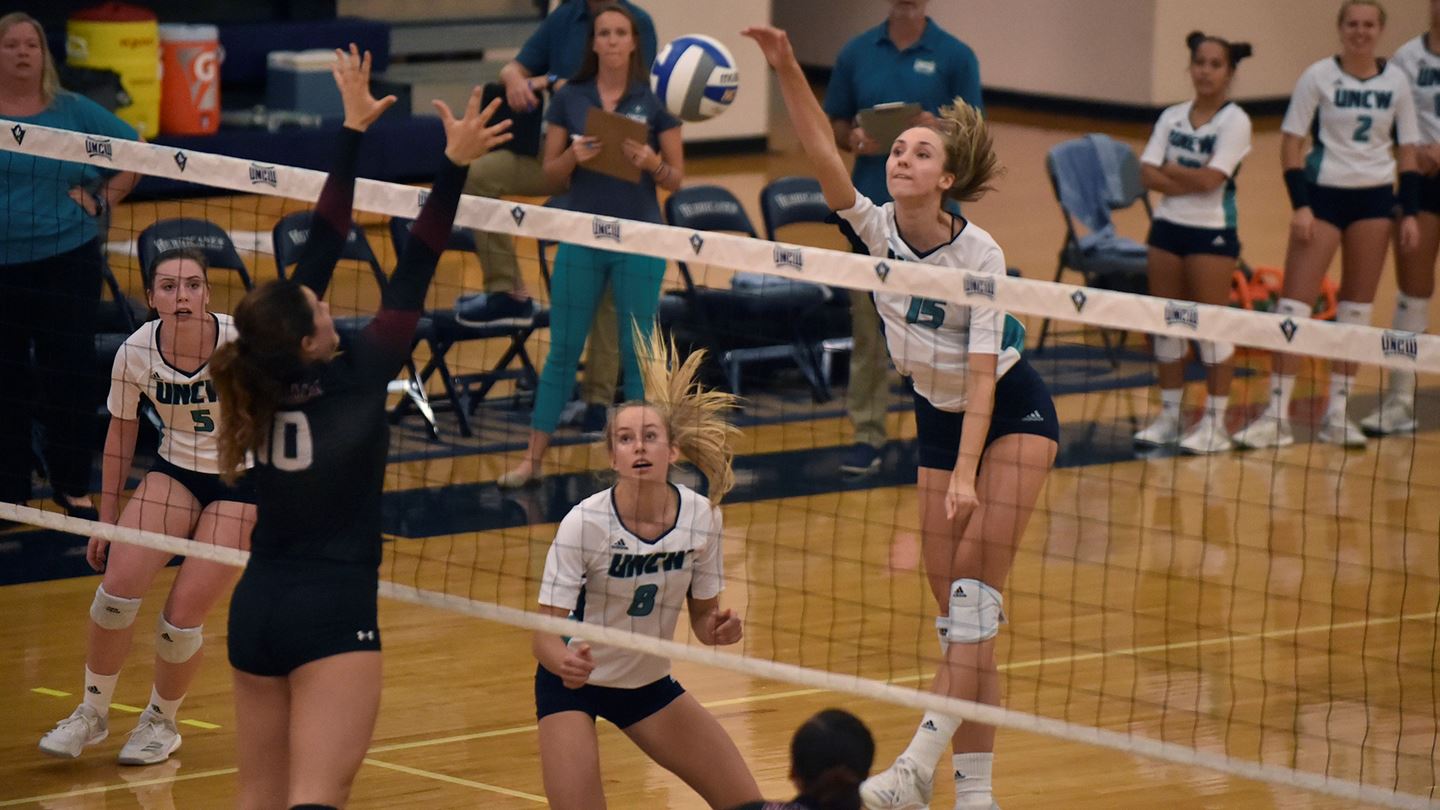 Uncw Volleyball Senior Bender Earns Preseason All Caa Honors Wwaytv3