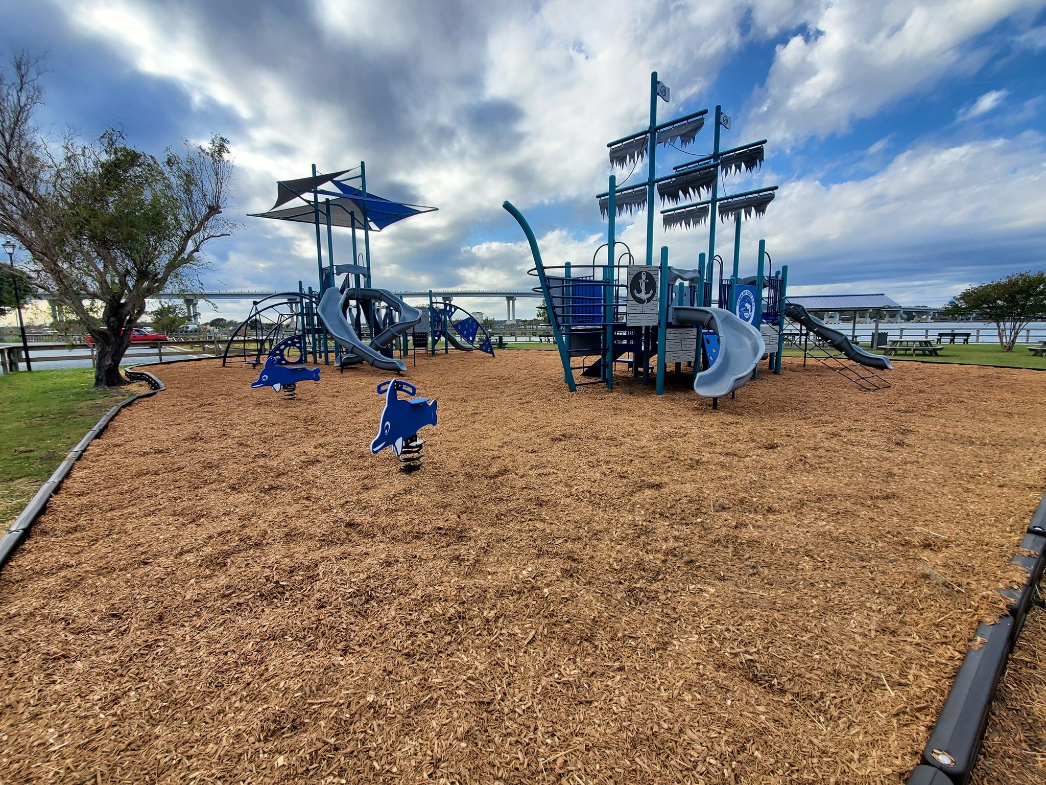 New playground opens at Soundside Park in Surf City - WWAYTV3