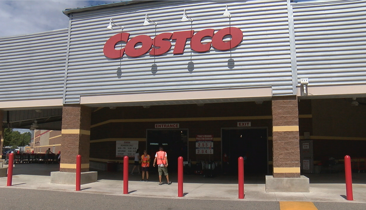 Costco to raise starting hourly wage to 16; end hazard pay WWAYTV3
