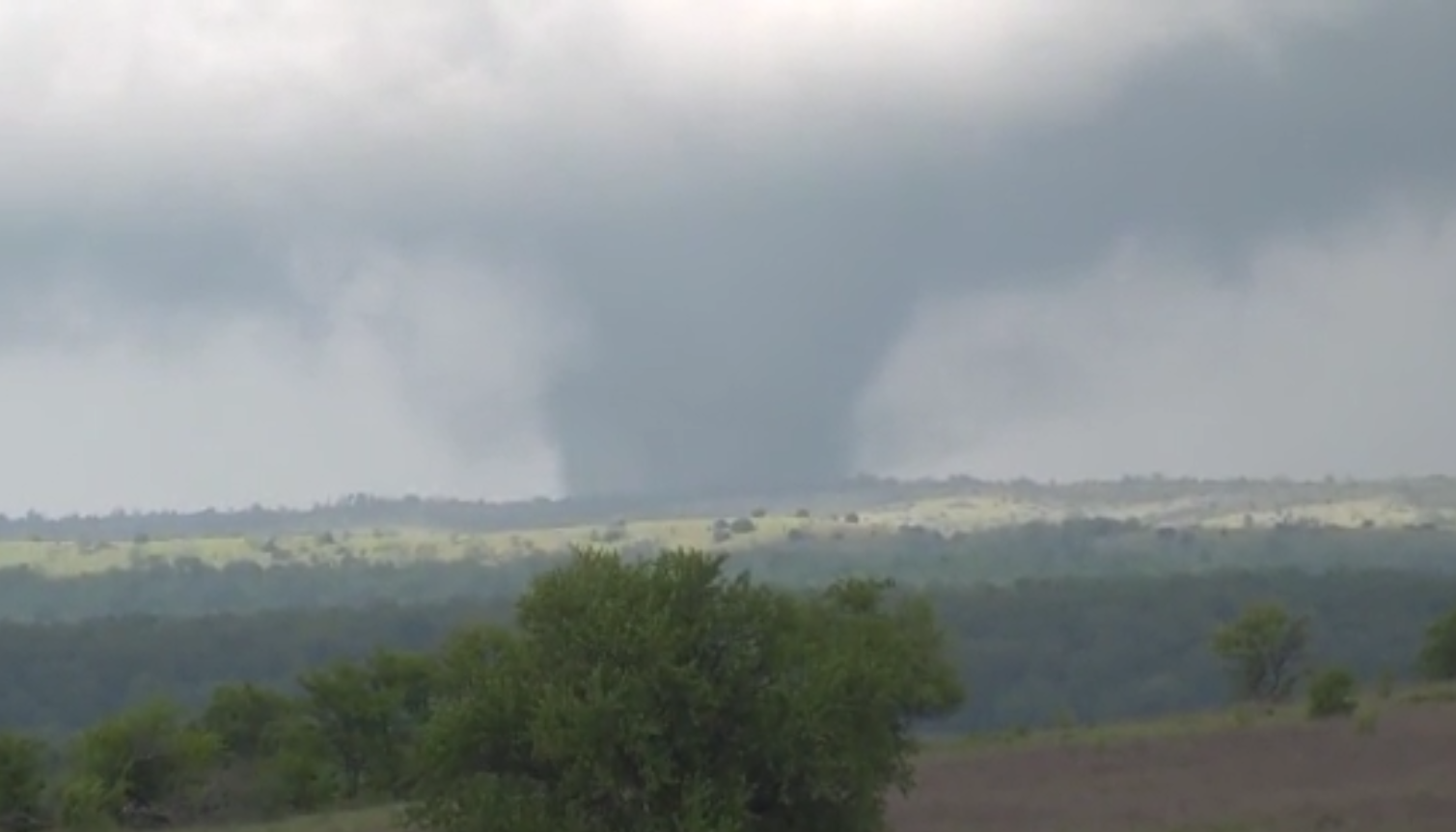 At least 7 dead as storms hit Oklahoma, Texas and Louisiana - WWAYTV3
