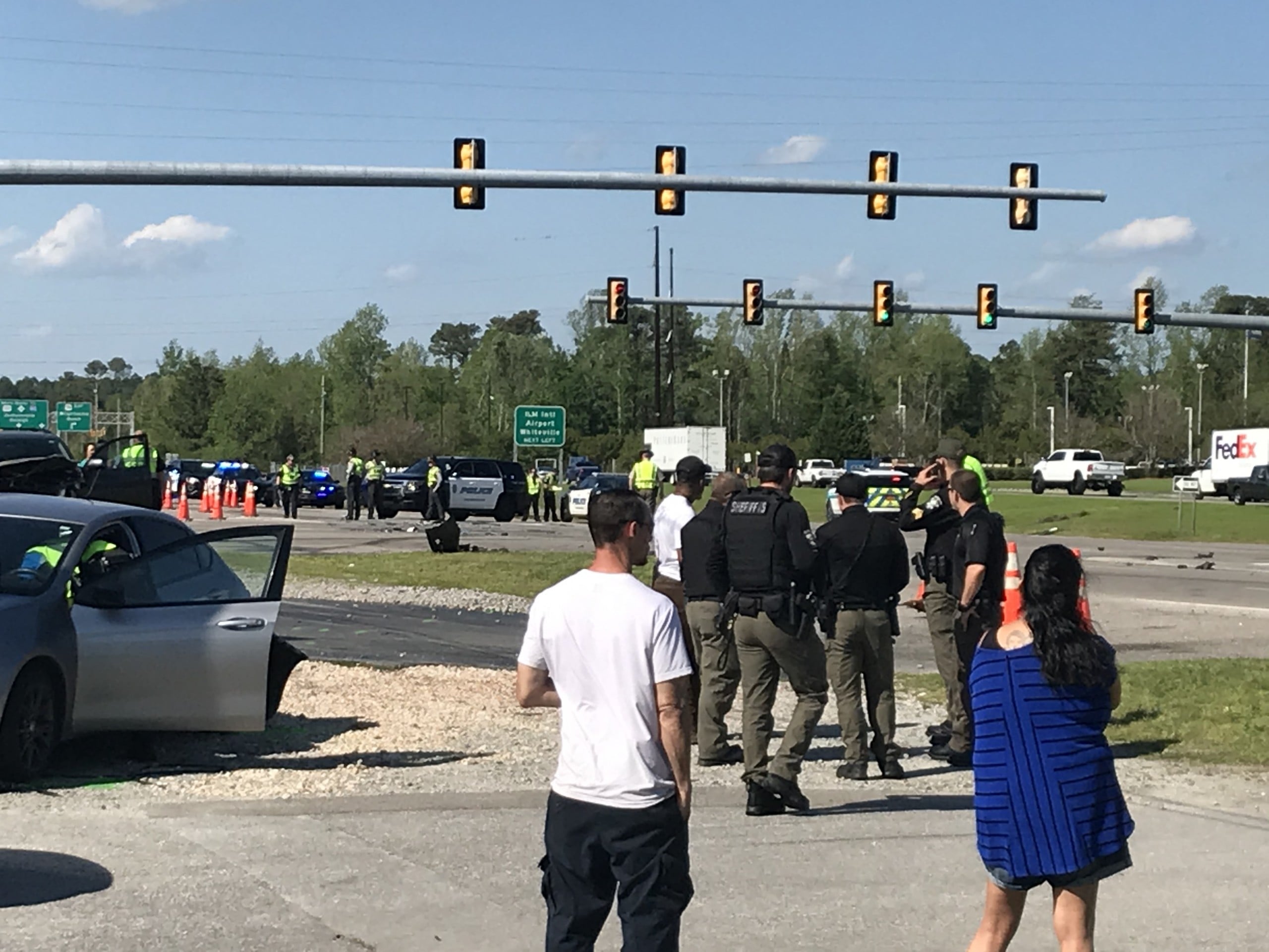 Multi-county high speed chase ends in Wilmington crash - WWAYTV3
