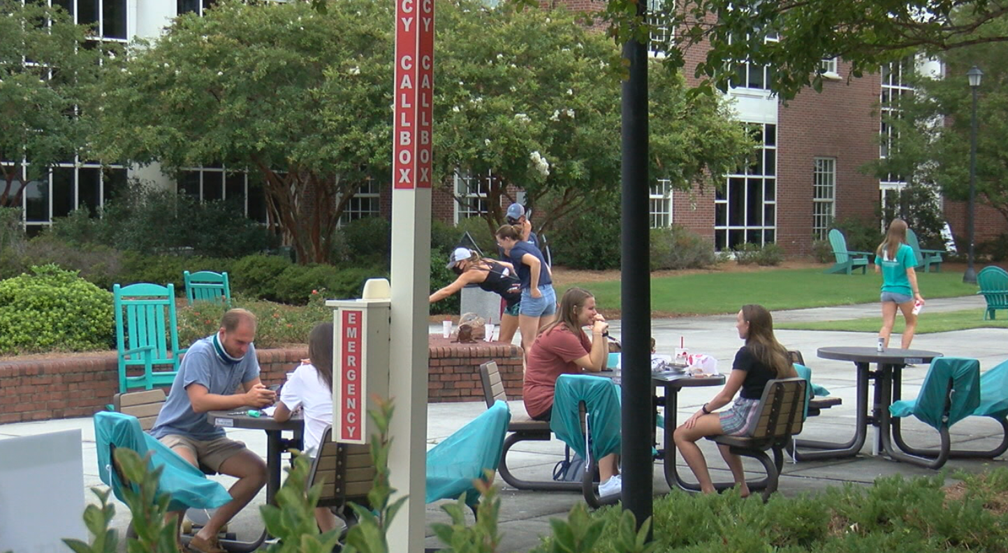 nearly 300 reports of uncw students breaking covid 19 rules this semester wwaytv3 nearly 300 reports of