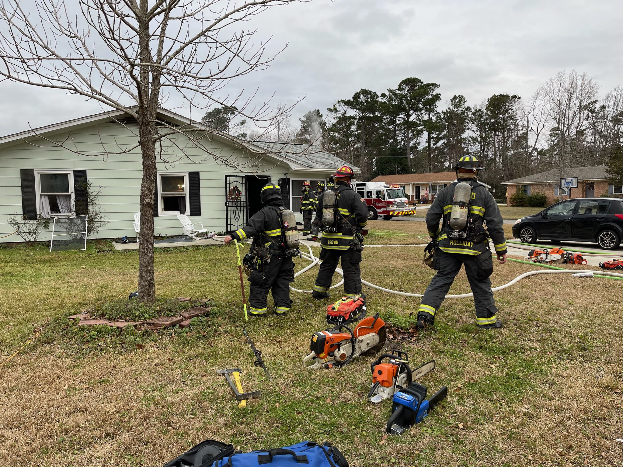 Crews rescue three cats from house fire in Wilmington - WWAYTV3