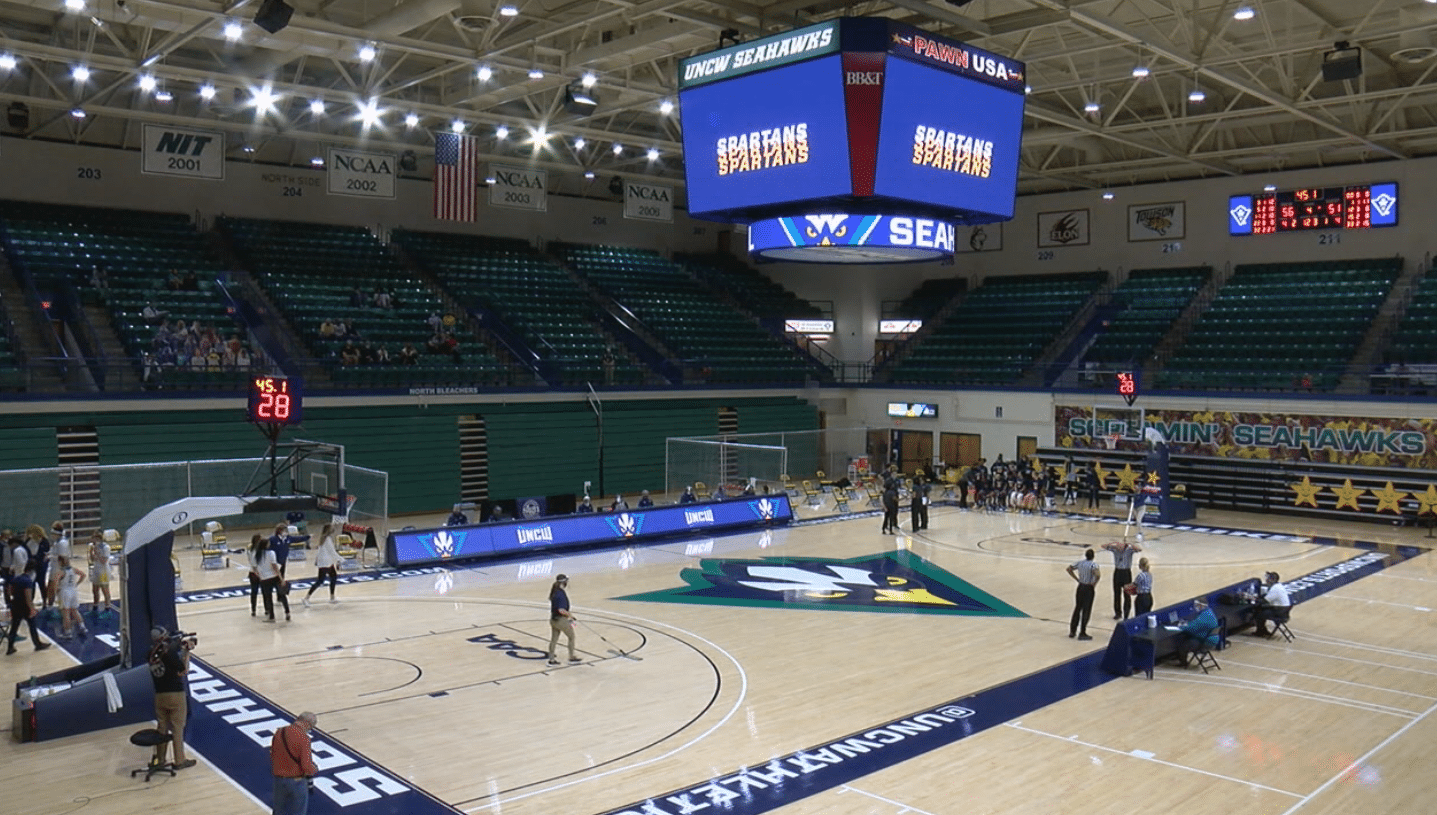 UNCW will allow fans at sporting events starting Friday WWAYTV3