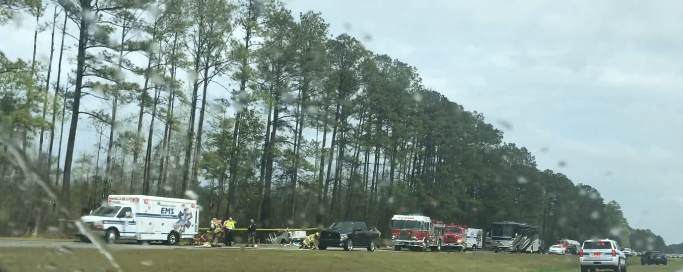 Man dies in single vehicle accident on Highway 17 - WWAYTV3