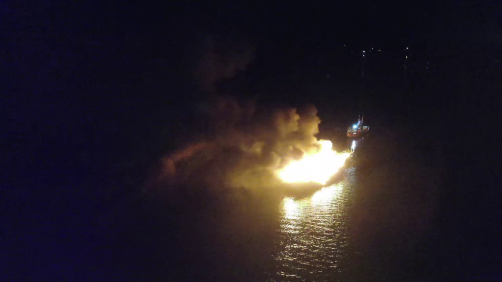 Oak Island Boat Fire 22822