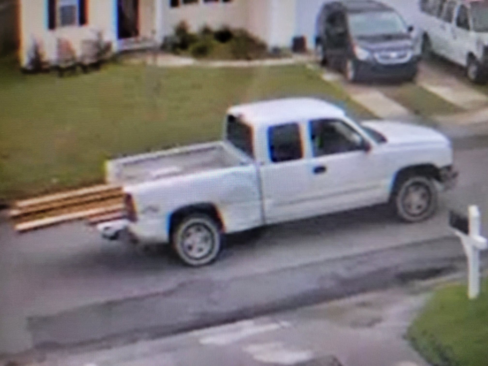 Brunswick County Sheriff's Office searching for larceny suspects - WWAYTV3