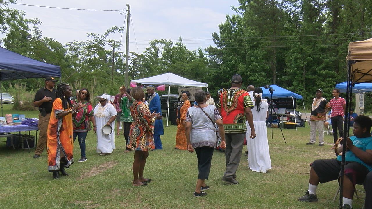 Gullah Geechee Community Ring Shout Held In Bolivia - WWAYTV3