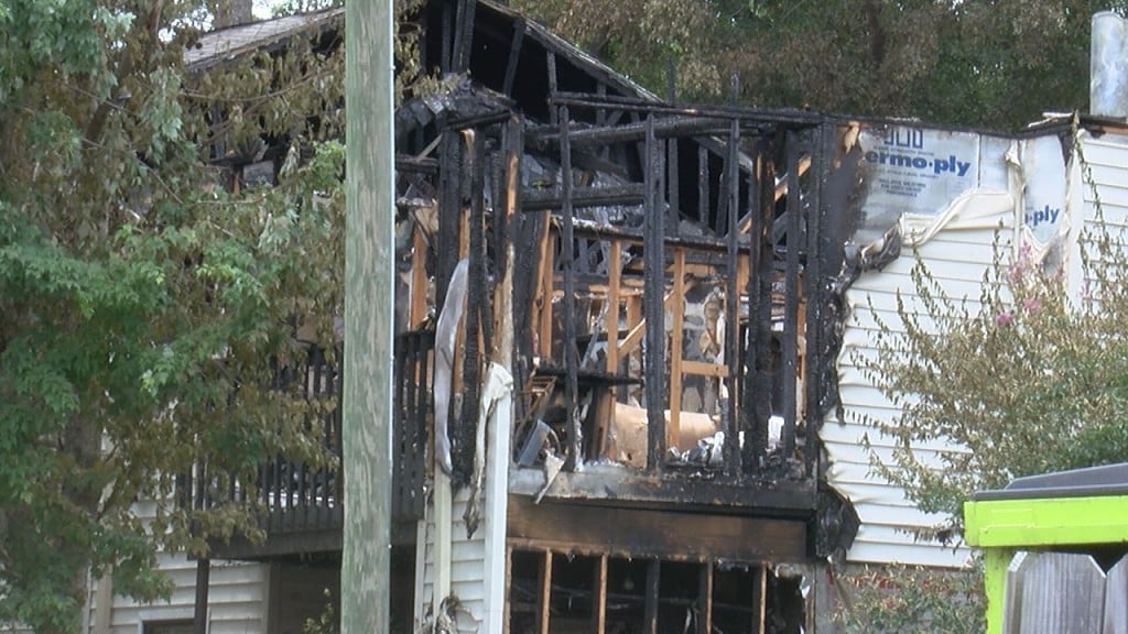 Red Cross Helping Residents Displaced By Accidental Fire At Mill Creek Apartments