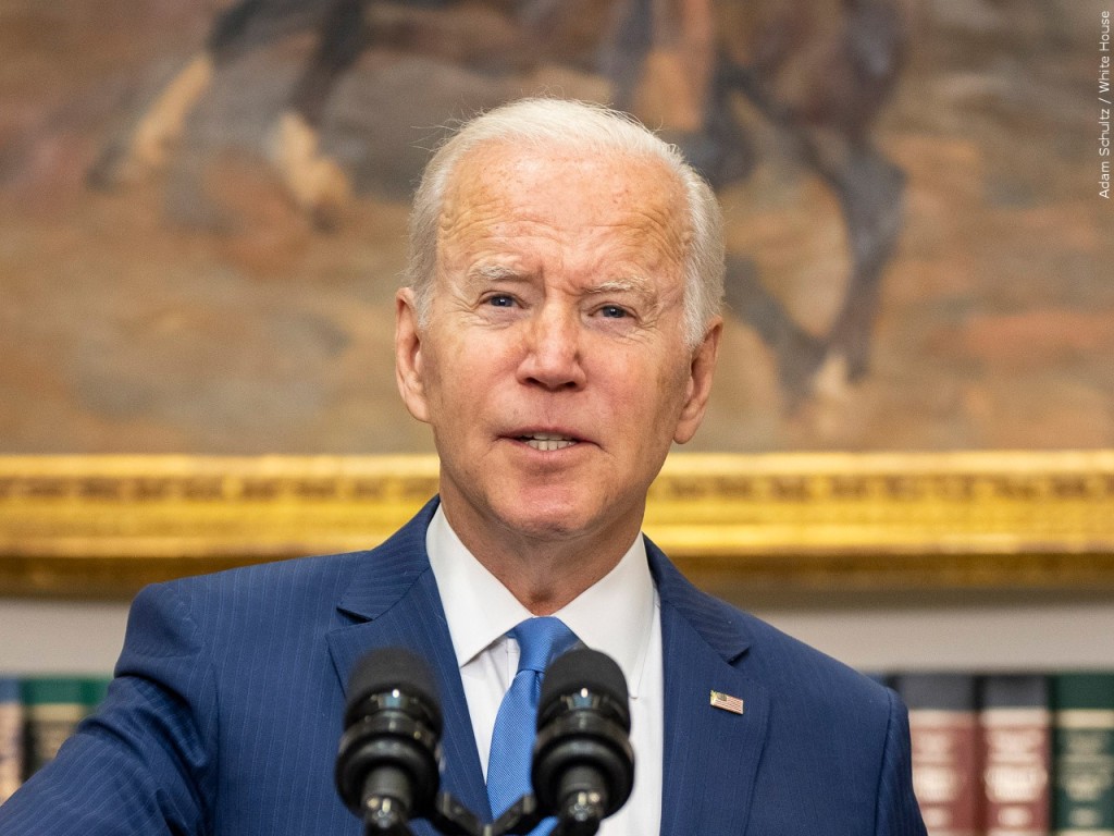 A toilet in the press conference with biden on Craiyon