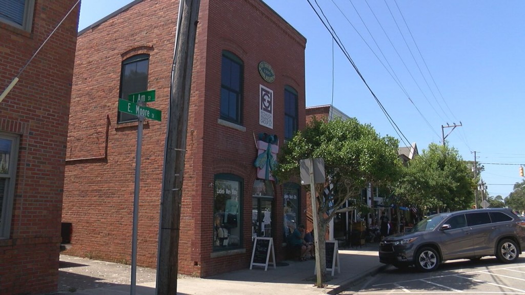 Southport Planning Board Recommends Ordinance Amendment On Building Sizes