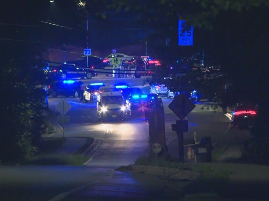 Sheriff: Slain deputies ambushed serving warrant in Georgia - WWAYTV3