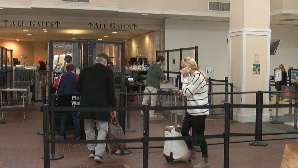 Wilmington Airport Officials Offer Tips For Travelers Flying For Thanksgiving